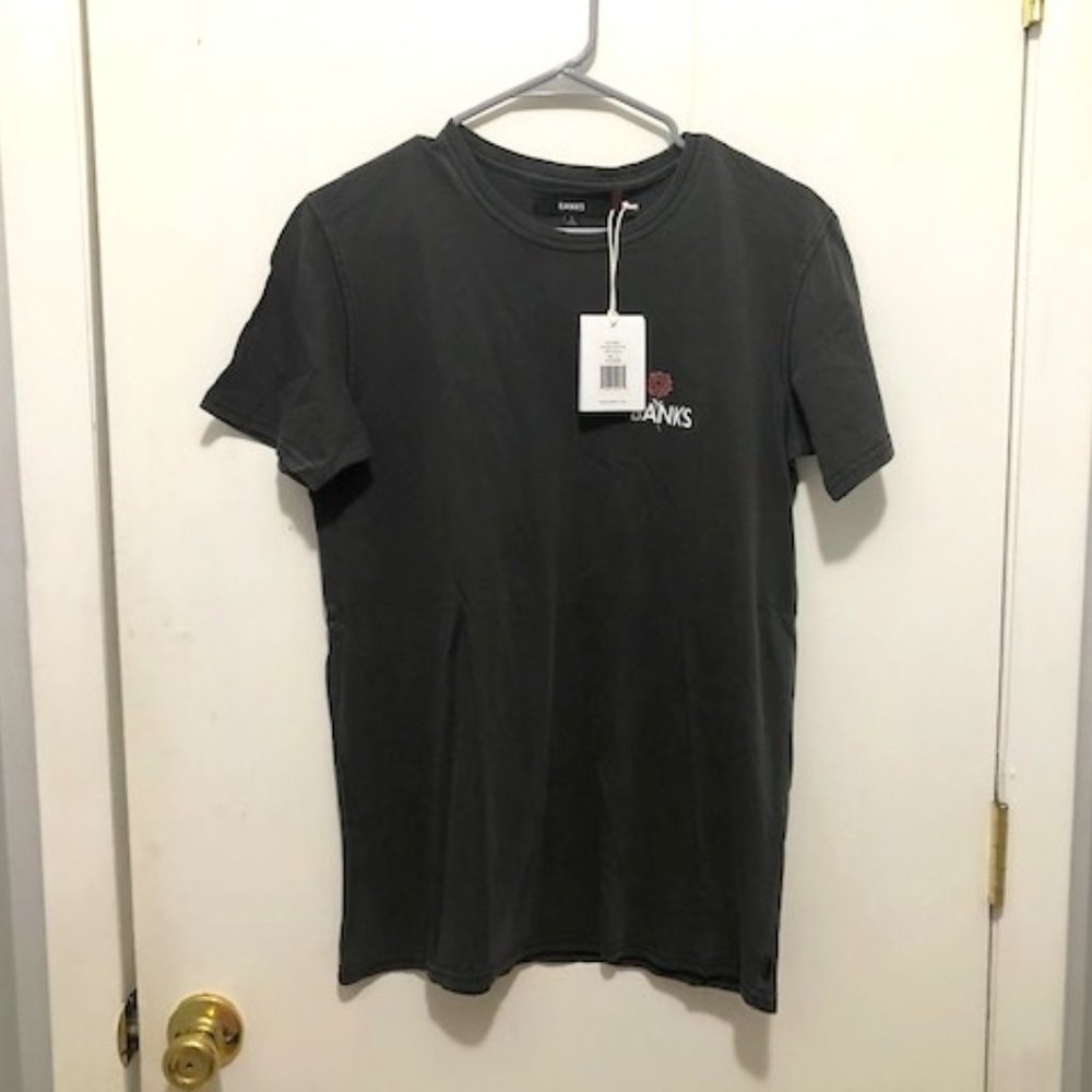 Banks Surf Clothing Men's SZ Small Fronds Tee Shirt organic Cotton Short Sleeves